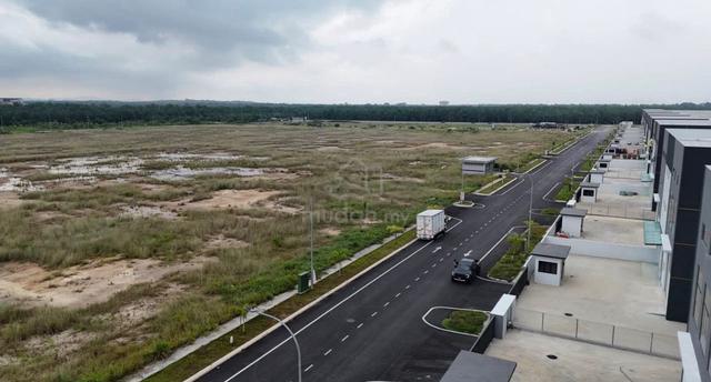 Freehold Industrial land 1.7 acres ETP KIIP Jenjarom for sales 1