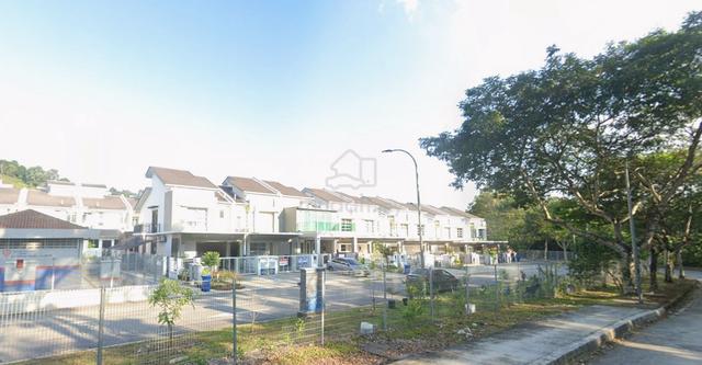 2 Storey House at Subang Impian Shah Alam Good Condition House 1
