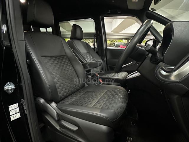 19k KM 7SEAT NEGO❗️❗️2022 Toyota VOXY 2.0 S-Z - 5