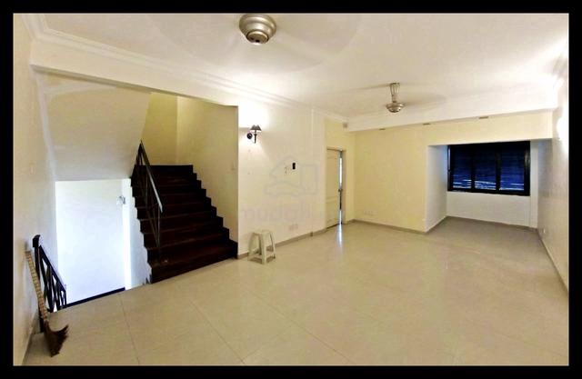 DEPOSIT FLEXIBLE🔥TINGKAT 1 FACING OPEN Templer Kenari Townhouse 1