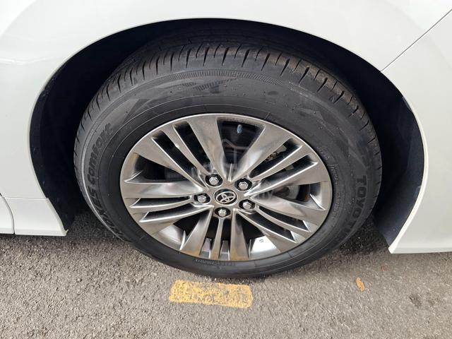 2024 Toyota ALPHARD 2.5 Z MOONROOF GRADE 5A 5K KM - 3