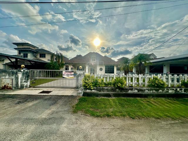 Banglo 1.5 storey venice untuk dijual 1