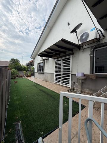 Semi-D Jalan Kebun Shah Alam 1