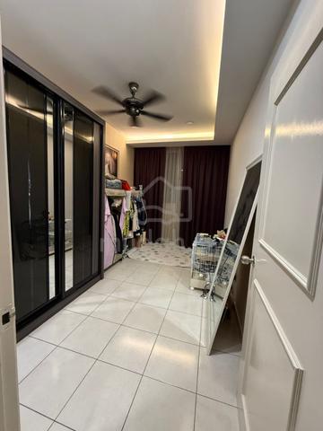 Trifolis Apartment 1