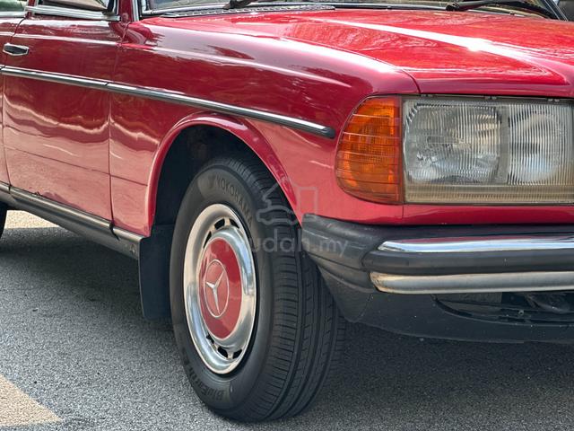 1979 Mercedes Benz 200 2.0Auto - 5