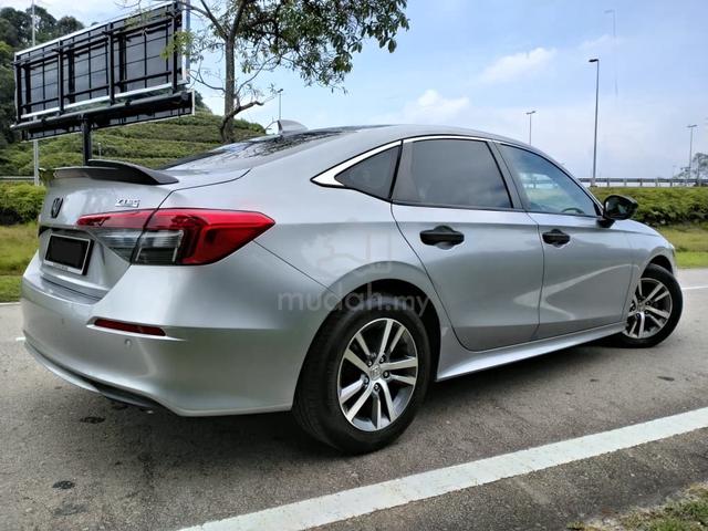 Honda CIVIC 1.5 E F.Service Honda Warranty To 2027 - 3