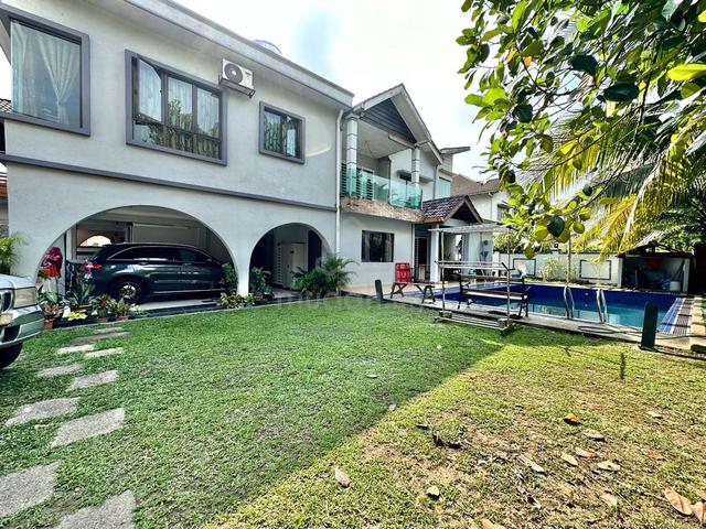Double Storey Corner Semi D House Seksyen 9 Shah Alam For Sale 1