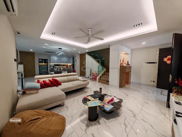 Aman Perdana Klang Semi D Modern Design Tip Top Condition 1