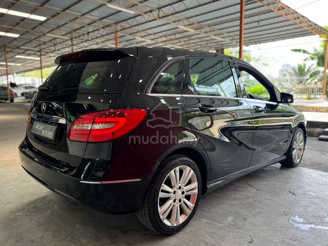2014 Mercedes Benz B200 1.6 (A) BLUEEFCY Hatchback - 4