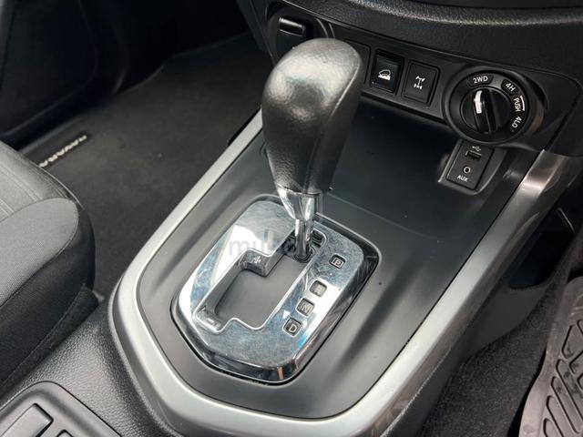 2022 Nissan Navara NP300 2.5 SE 4x4 (AT) - 4