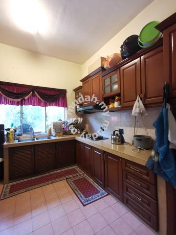 RENOVATED UNIT Batu Belah Klang 2 Storey House Chinese Majority 3