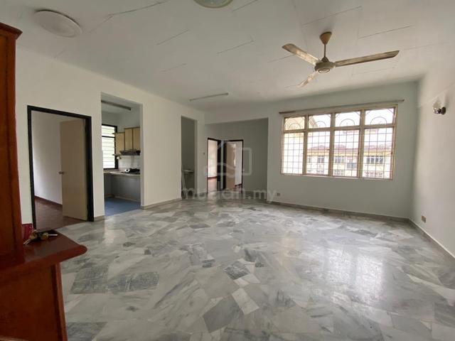 Goodyear Court 7 2