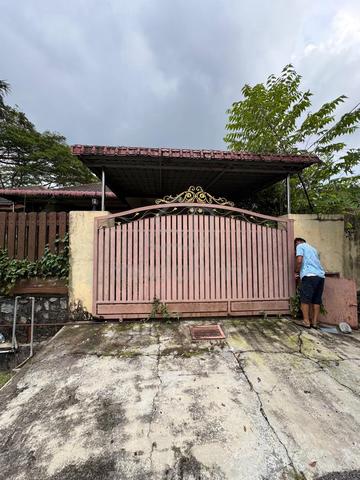 Banglo bandar springhill Heights untuk disewa lukut 1