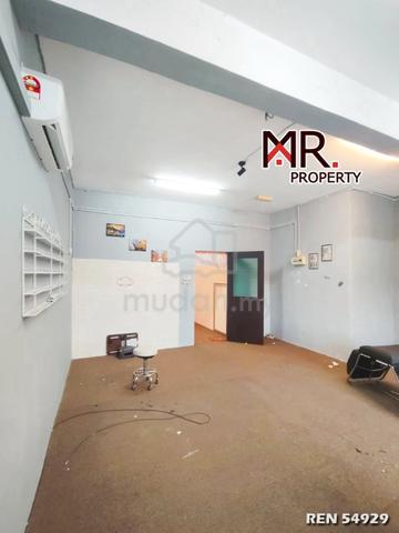 STRATEGIC AREA 1st Floor Shop Lot Riverfront City FOR RENT 1