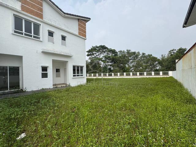 TANAH BESAR Semi D Corner Lot Greenhill Residence U10 Shah Alam 1