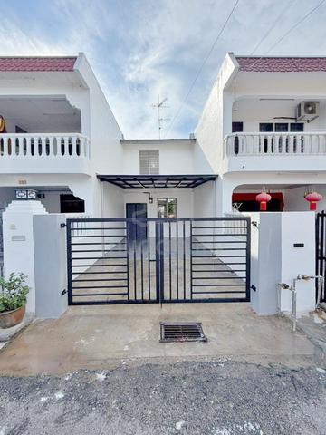 Jalan Sri Aman 1, Taman Sri Aman, Pontian 1