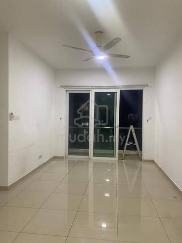 Seasons Luxury Apartments @ Amara Larkin 1