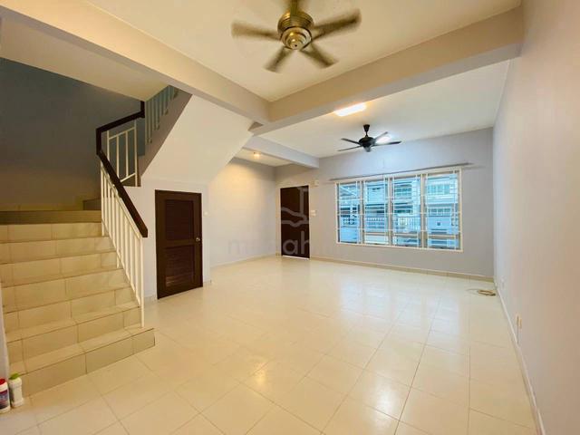 Kajang 2 Gated Double Storey Terrace, Newly Painted, Partially Furnish 1