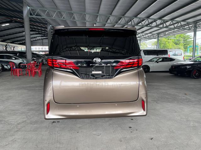 2025 Toyota ALPHARD 2.5 Z (A) Gold Colour 6A - 5