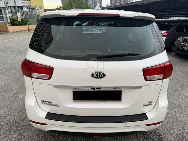 2018 Kia GRAND CARNIVAL YP 2.2D FREE 3 YR WARRANTY - 5
