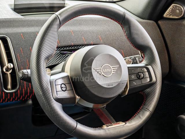 2024 Mini COUNTRYMAN 2.0 JCW New Model Unreg - 4