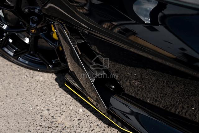2025 Lamborghini Revuelto V12 Hybrid DONE 364MILES - 5