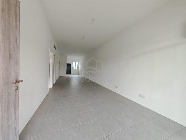 Yarra Park Bandar Puteri Jaya Single Storey Terrace House For Sale 1