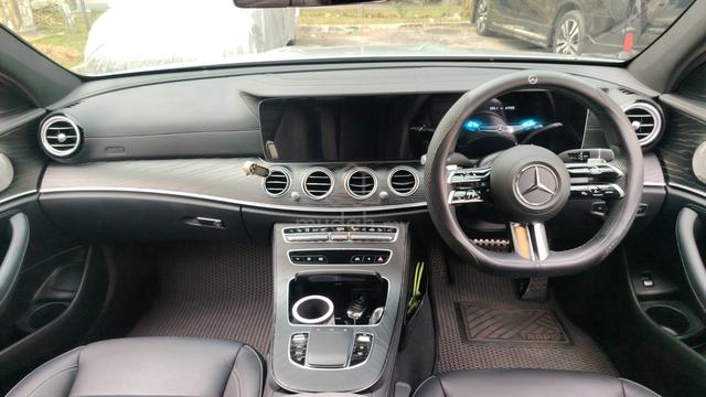 2022 Mercedes Benz E-CLASS 2.0 300 AMG (CKD) W213 - 4