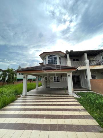 254 For Sale Semi-D Corner Lot House In Lumut 1