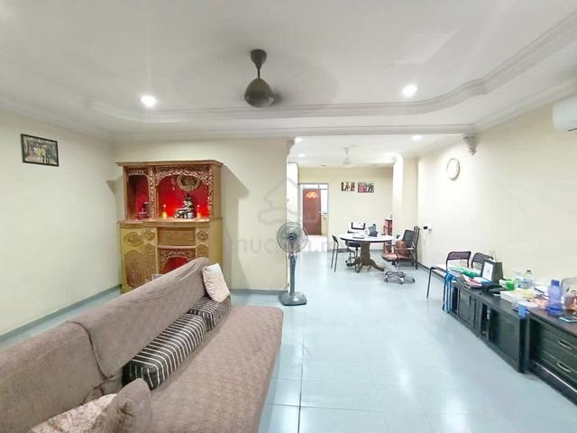 2 Storey Terrace Butterworth/Chain Ferry 1