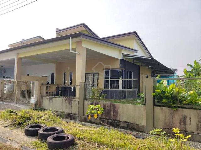 1-storey Terraced House for Sale, 3 Bedroom, 1 sq.ft, Kuching, Sarawak ...
