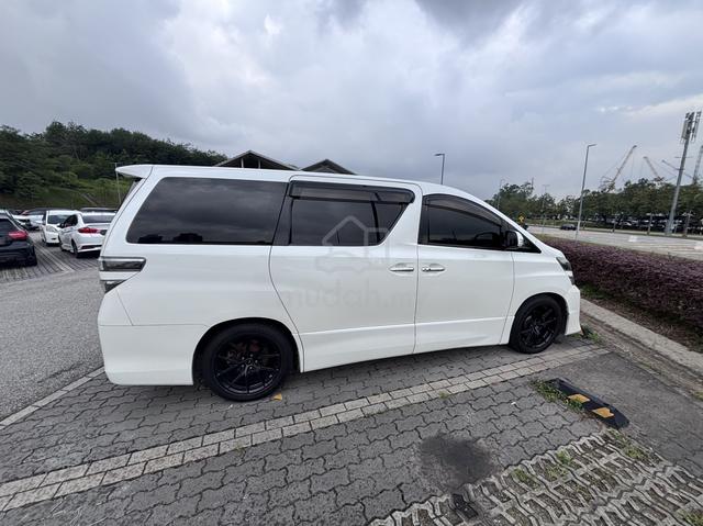 2014 Toyota VELLFIRE 2.4 Z GOLDEN EYES FACELIFT - 4