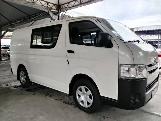 2020 Toyota HIACE 2.5 KDH200R SEMI PANEL (M) - 1