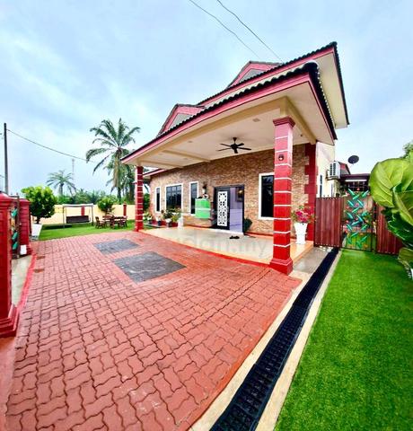 Banglo Setingkat + SwimmingPool Kg. Tersusun Lipat Kajang Jasin Melaka 1