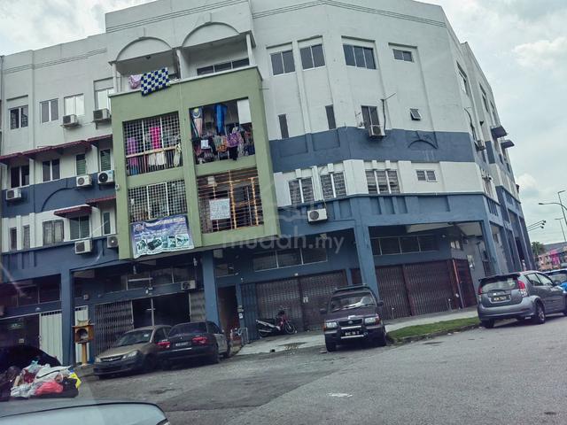 Shop Apartment Taman Puchong Intan 1