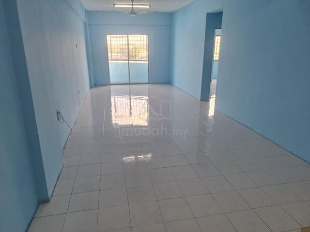 Pangsapuri Perdana Villa 1