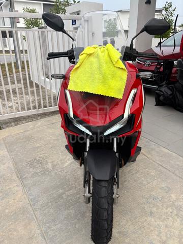 RED HONDA ADV 160 for SALE - photo 3 of 6