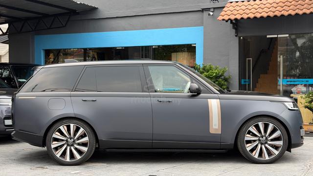 2023 Range Rover SV Signature Suite P530 LWB (A) - 3