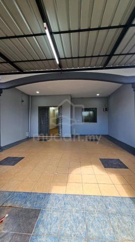 Taman Desa Jaya / Ulu Tiram / Johor 1