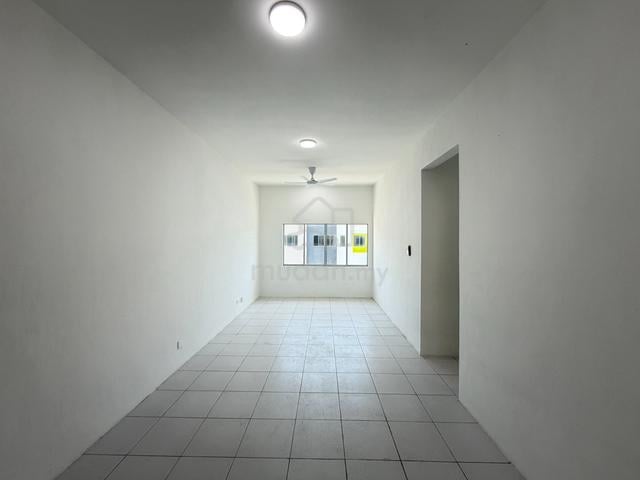 Residensi Acacia 1