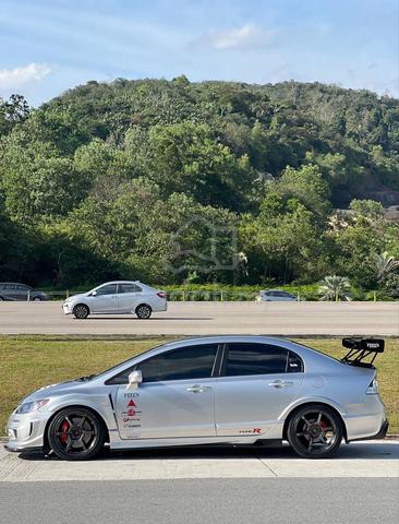 2010 Honda CIVIC 2.0 I-VTEC (A) - 4