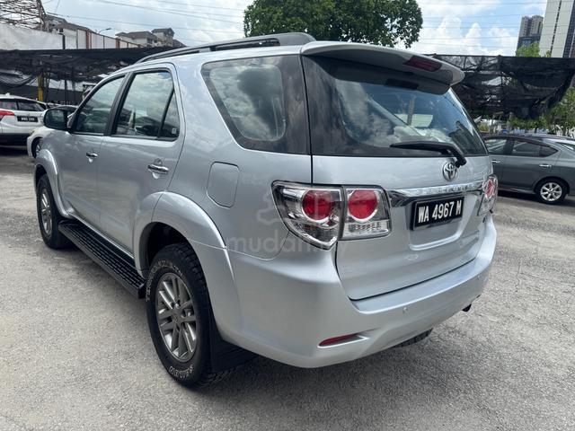 2014 Toyota FORTUNER 2.5G (A) VNT 4x4 SUV,7 Seater - 4