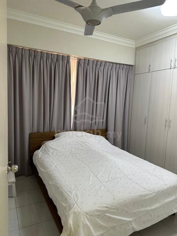Main Place Residence 3