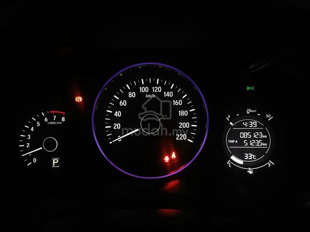 SEMI LEATHERš„2016 Honda HR-V 1.8 V REVERSE CAM - 4