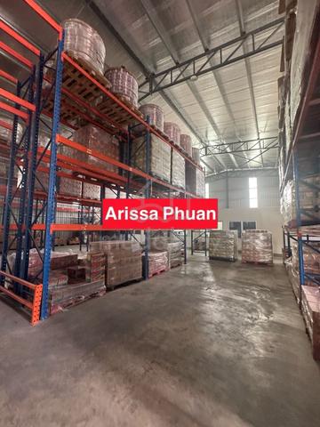 FOR RENT: Warehouse at Bukit Tambun – 13,000 sqft Spacious Warehouse . 5