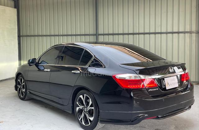 2015 Honda ACCORD 2.4 VTi-L (A) / Full Loan - 4