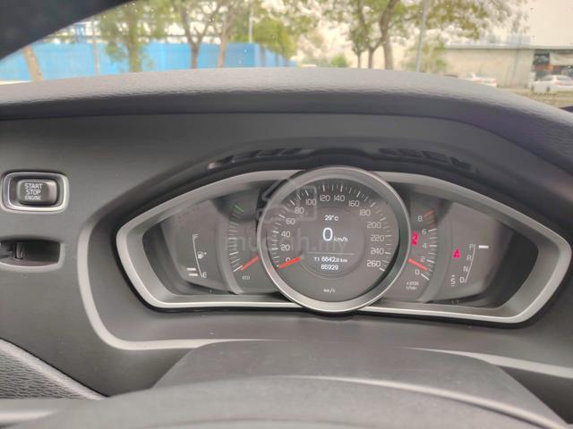 Volvo V40 2.0 T4 (A) FULL SERVICE RECORD TIPTOP!! - 5