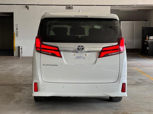 2022 Toyota ALPHARD 2.5 SC *LOW MILEAGE - 4
