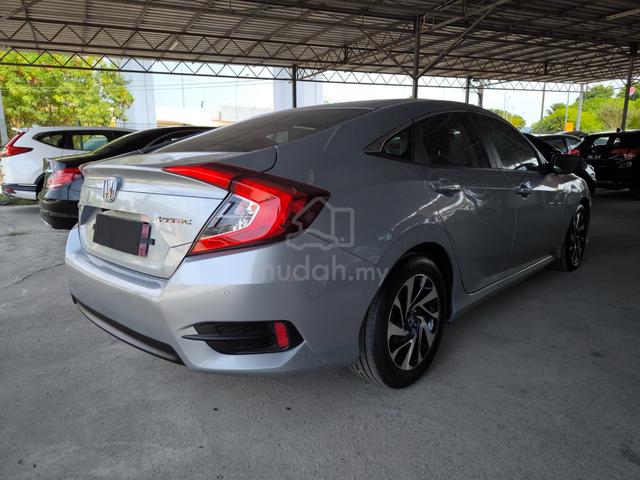 2018 Honda CIVIC 1.8 S i-VTEC (A) - 4