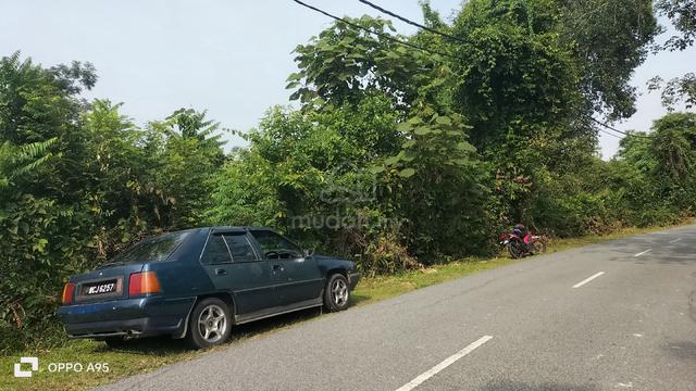 Tanah berkeluasan 22 relong untuk dijual daerah baling kedah.  1